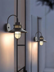 Felix Outdoor Wall Lamp-DWHOME