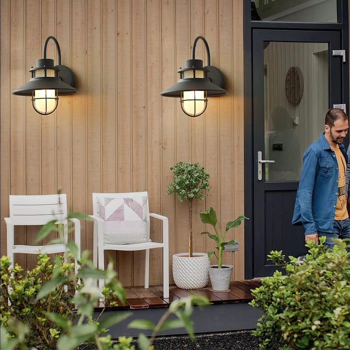 Felix Outdoor Wall Lamp-DWHOME