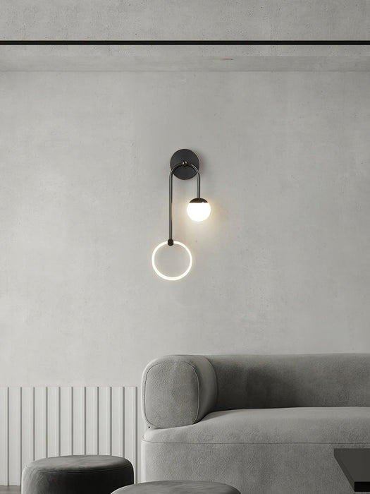 Ferra LED Wall Light - Vakkerlight