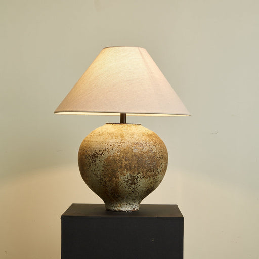 Ferrosia Table Lamp-DWHOME