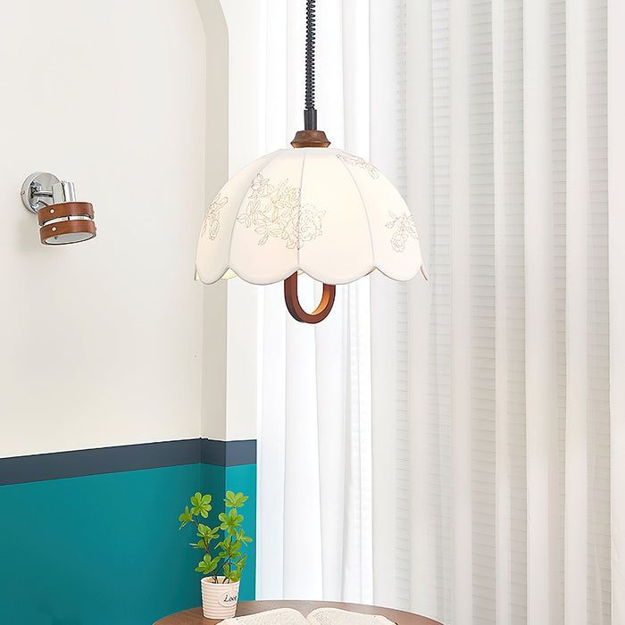 Floral Grace Pendant Lamp.