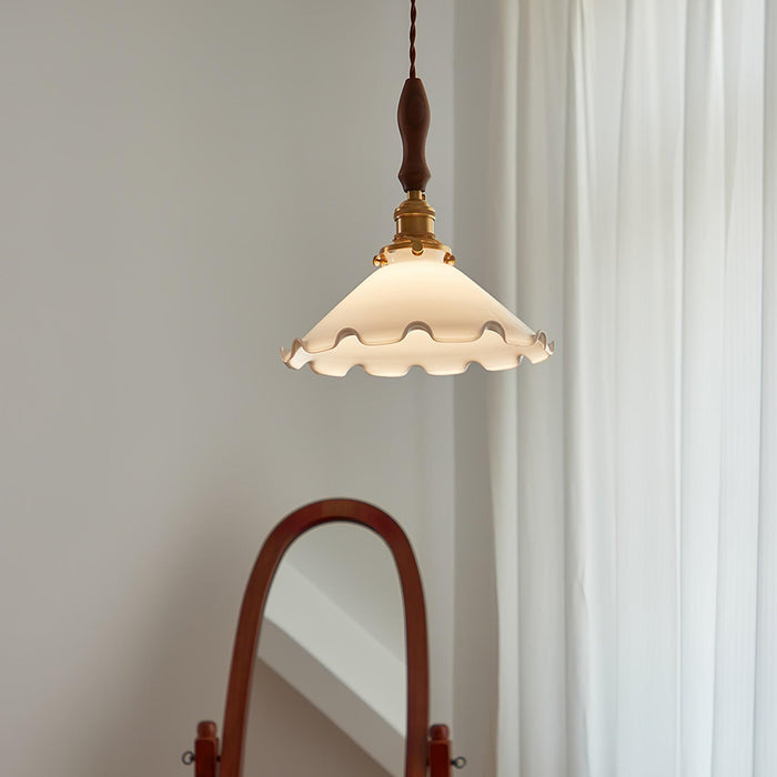 Flower Petals Pendant Lamp.