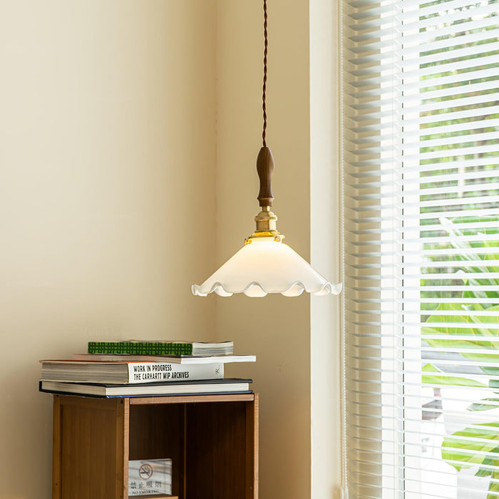 Flower Petals Pendant Lamp.