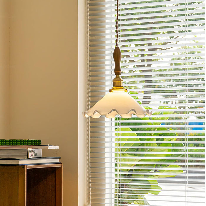 Flower Petals Pendant Lamp.