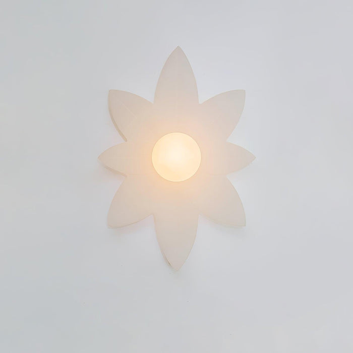 Flowers Wall Lamp.