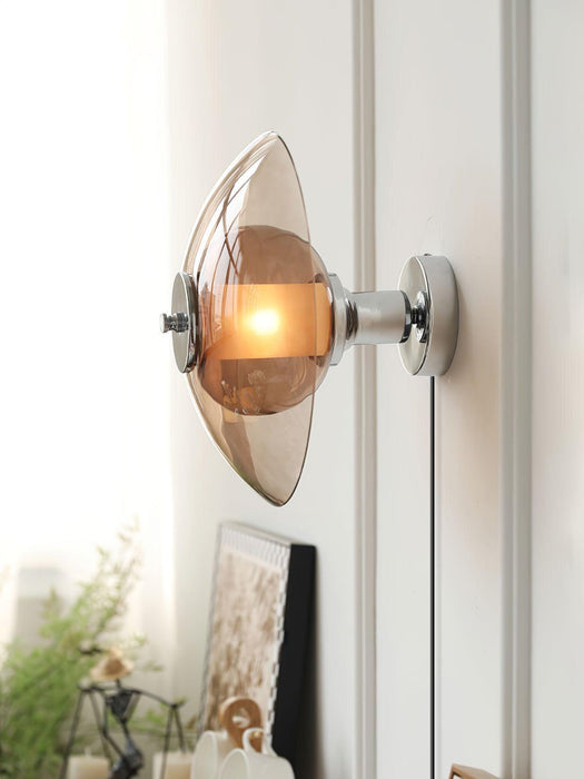 Flying Saucer Plug-in Wall Light-DWHOME