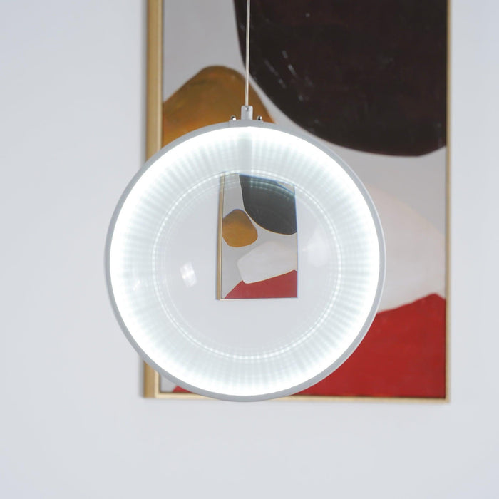 Focus Pendant Light-DWHOME
