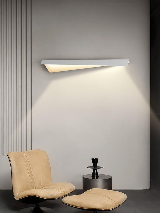 Folding Line Wall Light - Vakkerlight