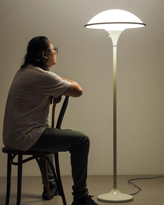 Fontana Floor Lamp - Vakkerlight