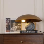 Lampe de table en marbre Formosa - DWHOME