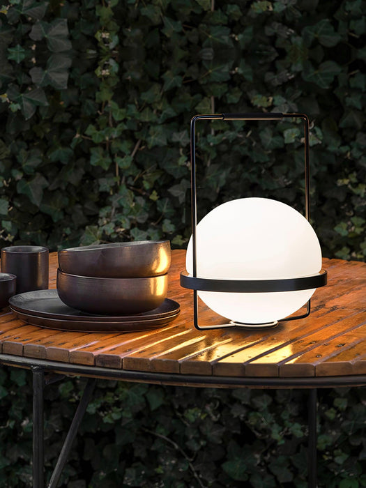 Gardens Table Lamp-DWHOME