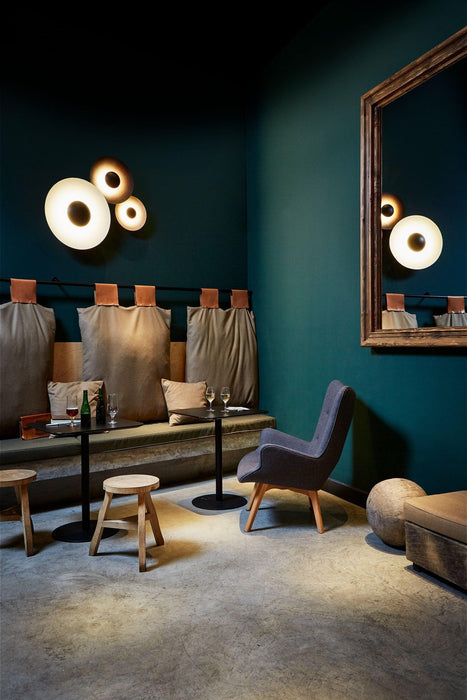 Simplicity Glow Wall Light-DWHOME