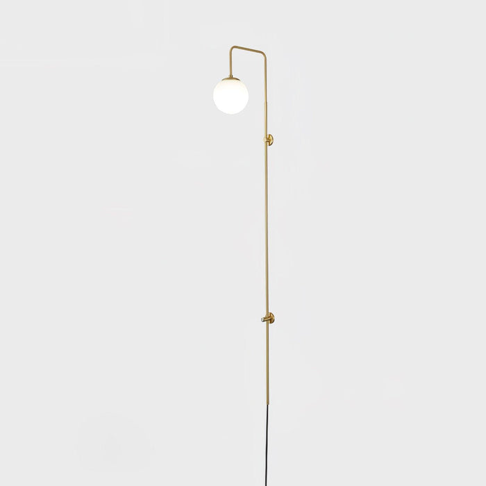 Globe Brass Wall Sconce - Vakkerlight