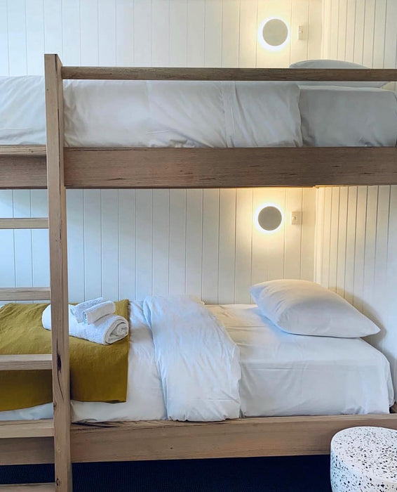 Gossa Wall Lamp-DWHOME