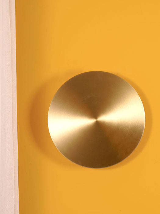 Gossa Wall Lamp - Vakkerlight