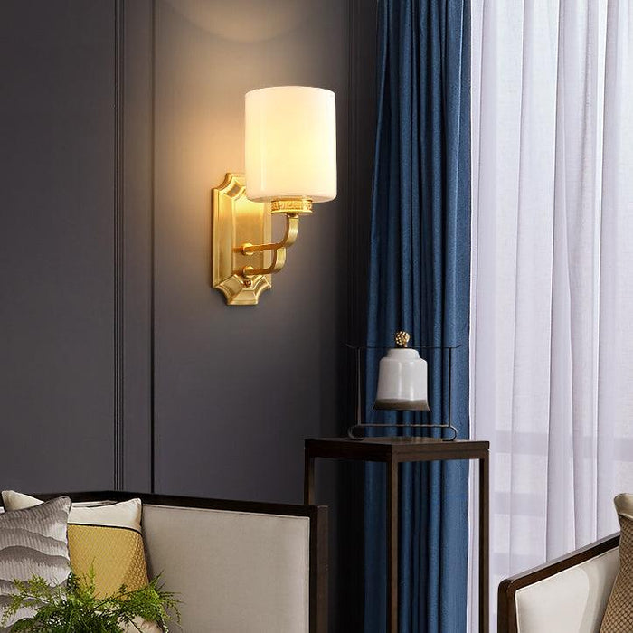 Hamilton Wall Lamp.