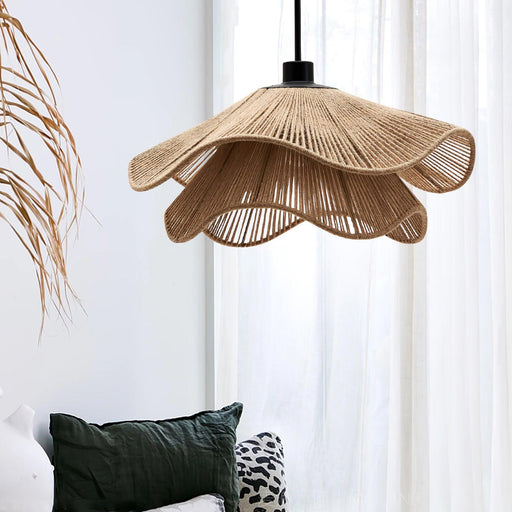 Handmade Straw Hat Pendant Lamp.