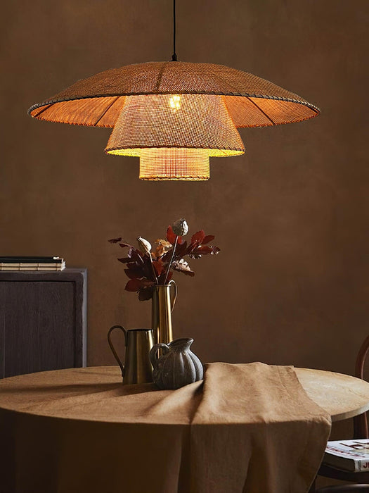 Hat Weave Rattan Pendant Lamp.