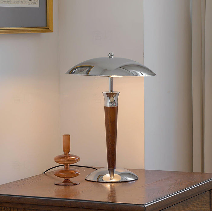 Helmet Floor Lamp - DWHOME