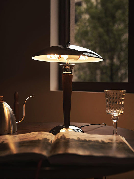 Helmet Table Lamp-DWHOME