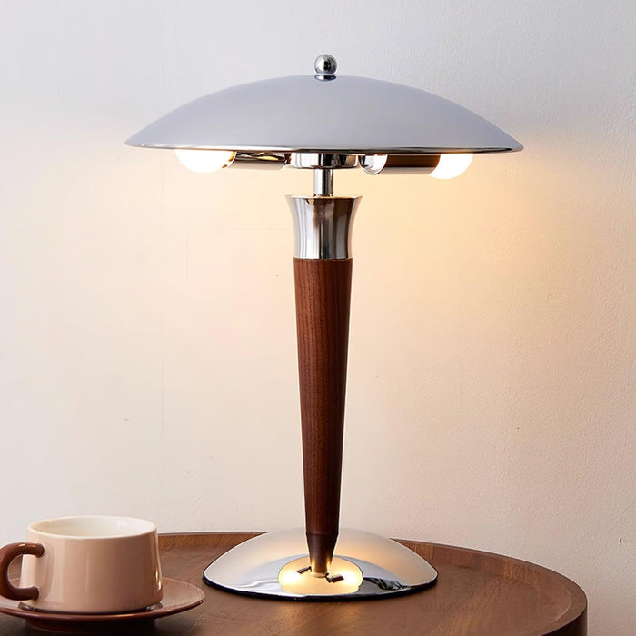 Helmet Table Lamp-DWHOME