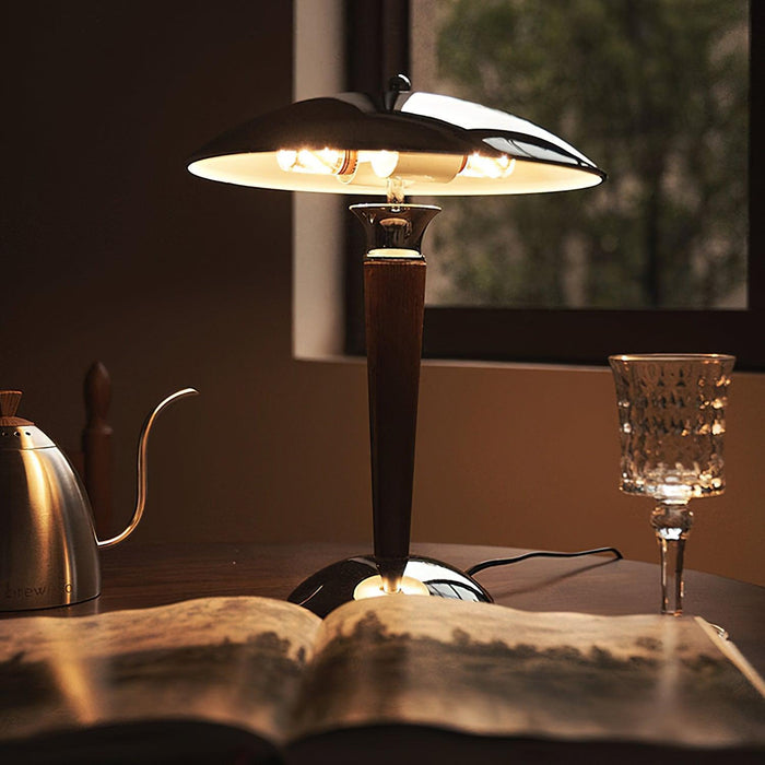 Helmet Table Lamp-DWHOME
