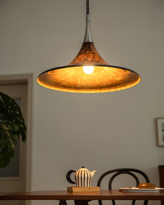 Horn of Light Pendant Lamp.