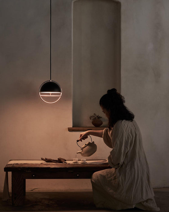 Huan Pendant Lamp.