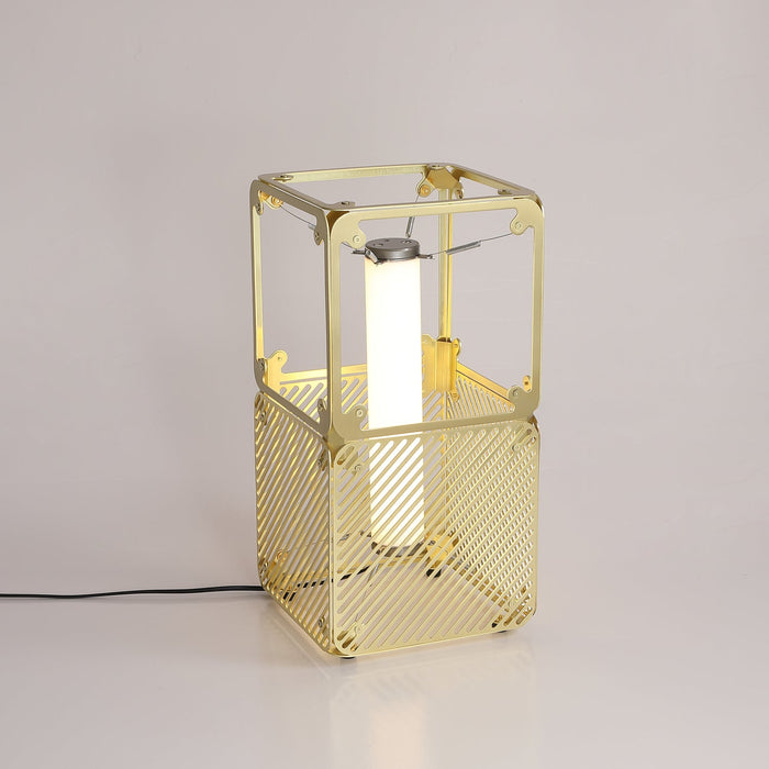 Hyperqube Table Lamp.