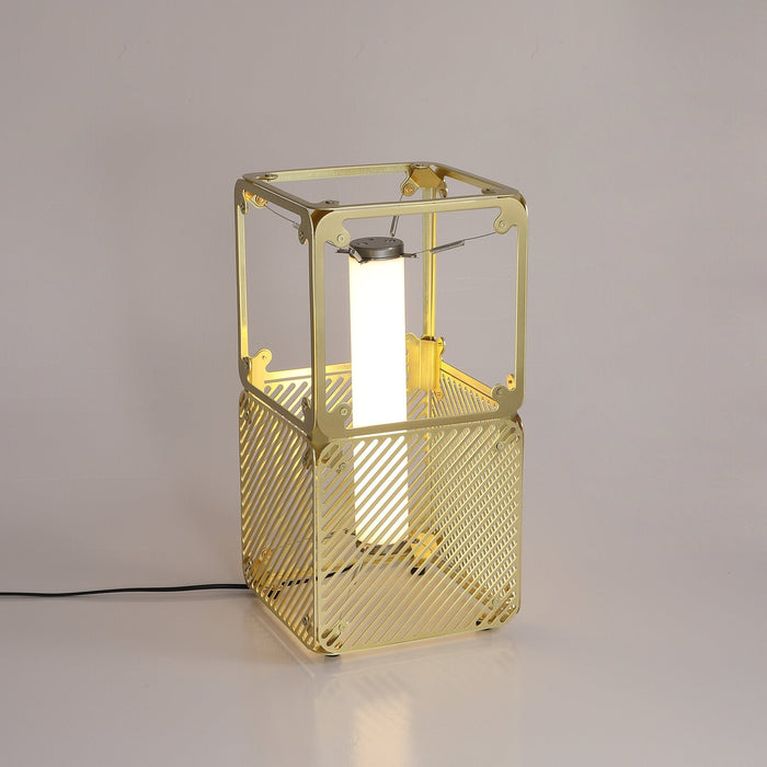 Hyperqube Table Lamp.