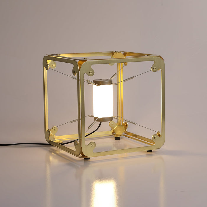 Hyperqube Table Lamp.