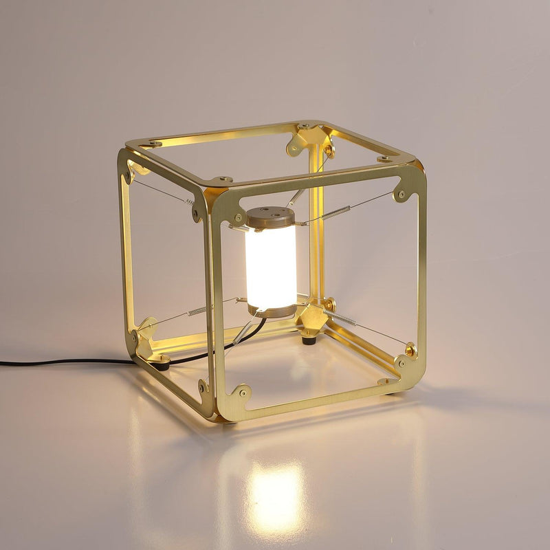 Hyperqube Table Lamp-DWHOME