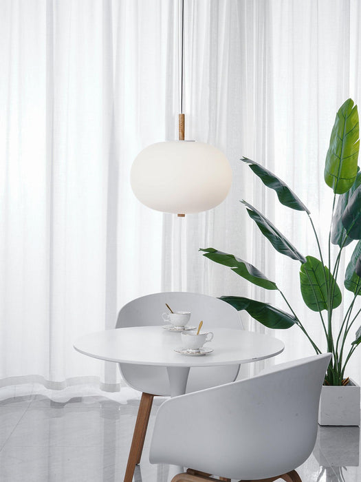 Ilargi Pendant Light.