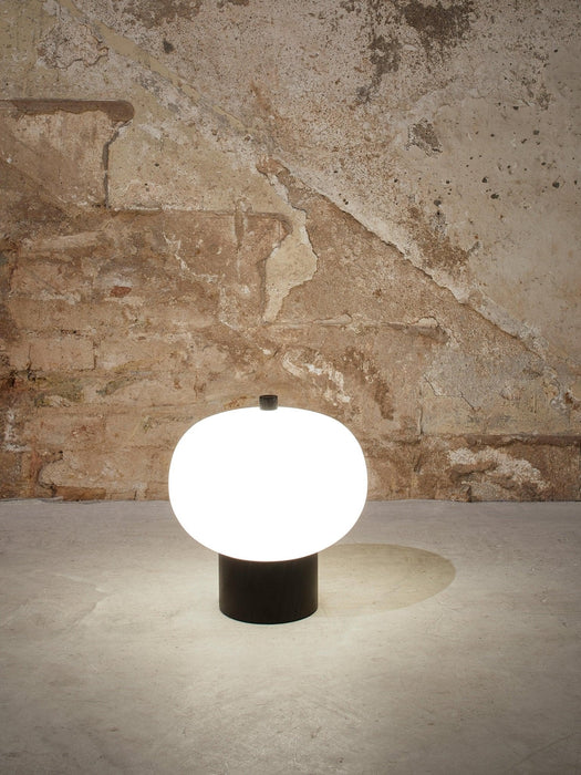 Ilargi Table Lamp.