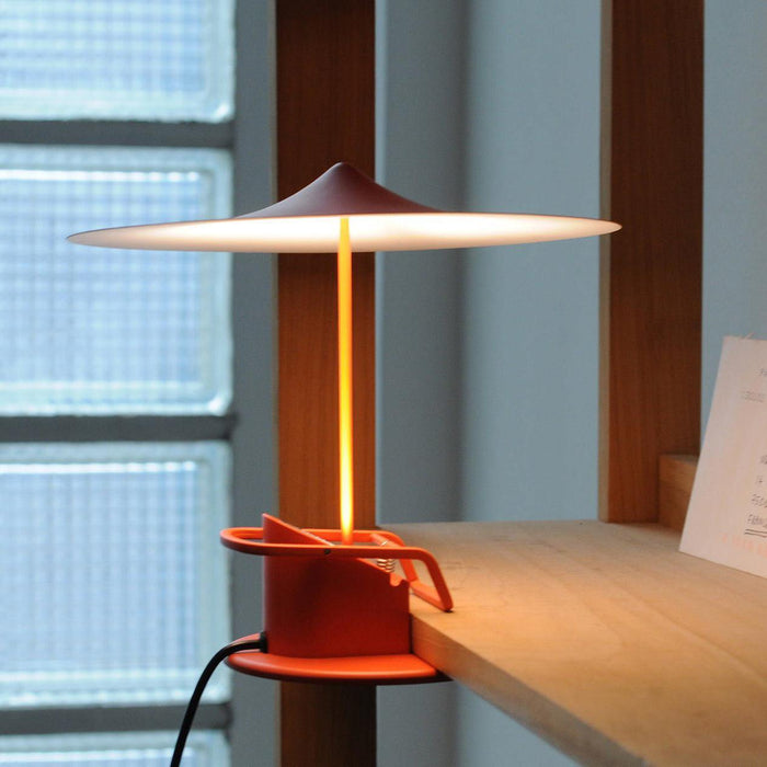 Ile Table Lamp-DWHOME