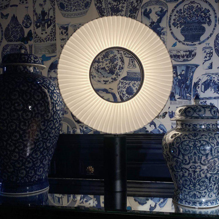 Iris Table Lamp-DWHOME