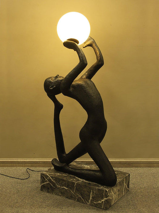 Isadora Sculpture Floor Lamp - DWHOME