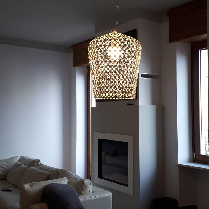 Kabuki Pendant Lamp.