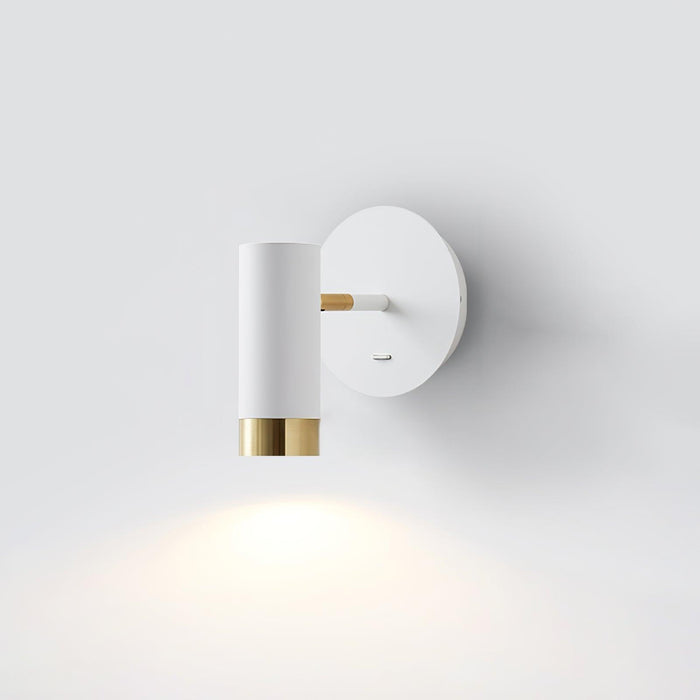 Karpo Wall Lamp.