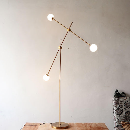Kemi Floor Lamp-DWHOME