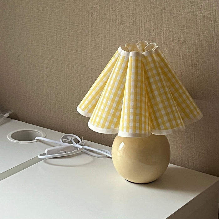 Kicsi Knife Pleat Table Lamp - DWHOME