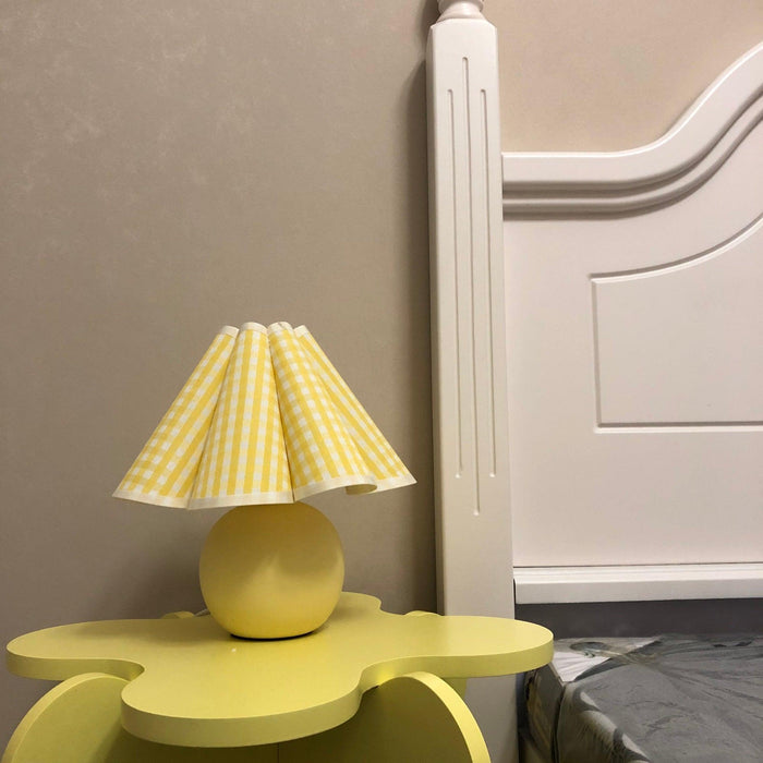 Kicsi Knife Pleat Table Lamp - DWHOME