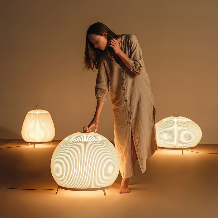 Lantern Knit Table Lamp.