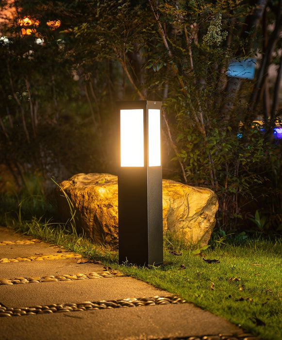 Kuzco Bollard Solar Outdoor Light-DWHOME