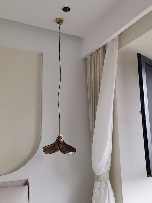 LS185 Pendant Lamp.