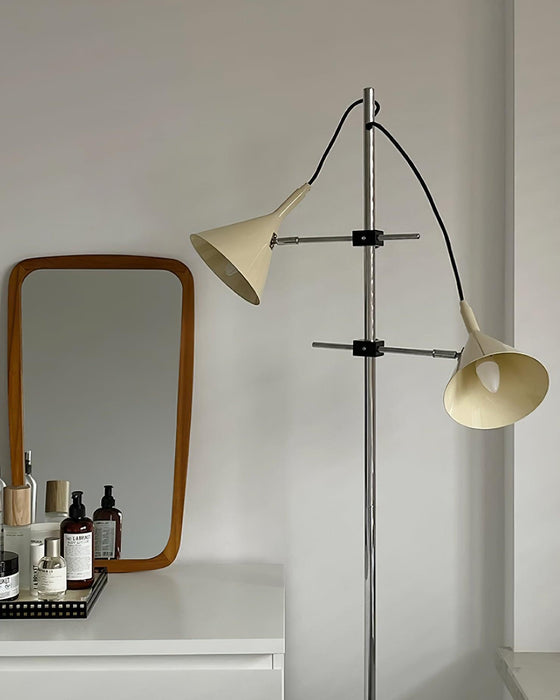 Laiton Floor Lamp - DWHOME