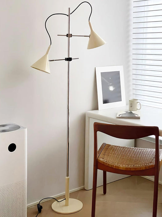 Laiton Floor Lamp - DWHOME