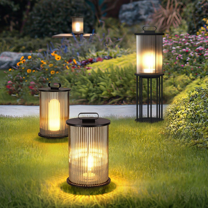 Lantern Garden Outdoor Light-DWHOME