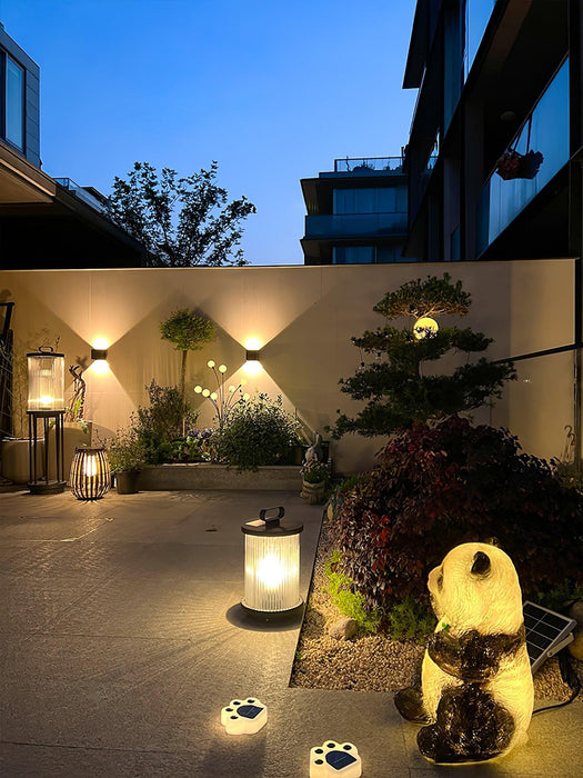 Lantern Garden Outdoor Light-DWHOME