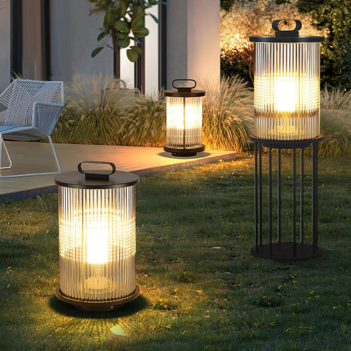 Lantern Garden Outdoor Light-DWHOME